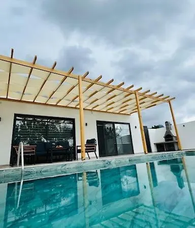 Kovuk Villalari-villa Selin Private Pool And Jacuzzi Villa
