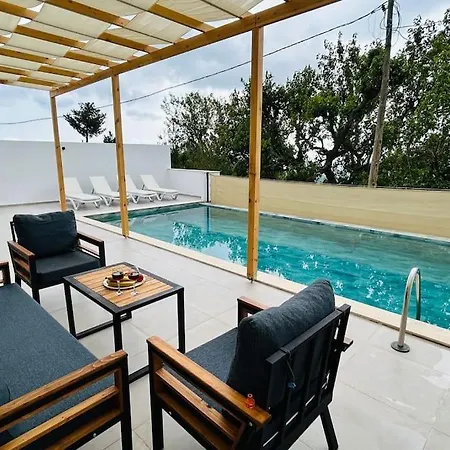 Kovuk Villalari-villa Selin Private Pool And Jacuzzi *